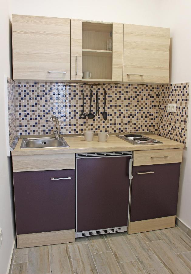 Apartmani Bodo Drvenik  Exterior photo